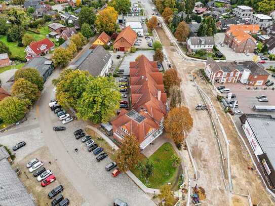 Attraktives Wohn-/ und Geschäftshaus mit vielen Parkmöglichkeiten im Zentrum von Tostedt