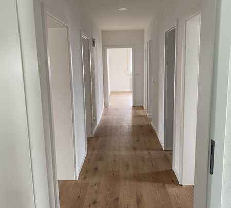 Von privat: Helle 3 Zimmer Erdgeschoss Wohnung in ruhiger Lage in Alsmoos / Petersdorf