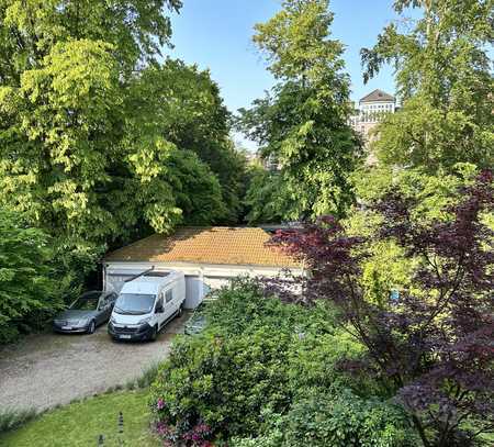 4-Zimmerwohnung direkt gegenüber dem Bürgerpark