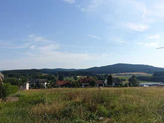 Großes Baugrundstück (4.237 m2) in wunderschöner Lage im Landkreis Cham