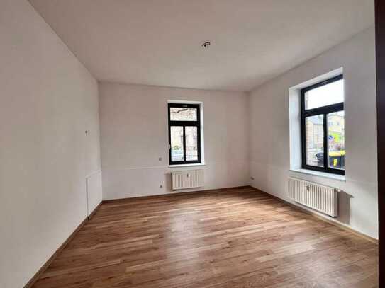 +++ attraktive 1-Raum-Wohnung mit Wannenbad und PKW-Stellplatz in Grüna +++