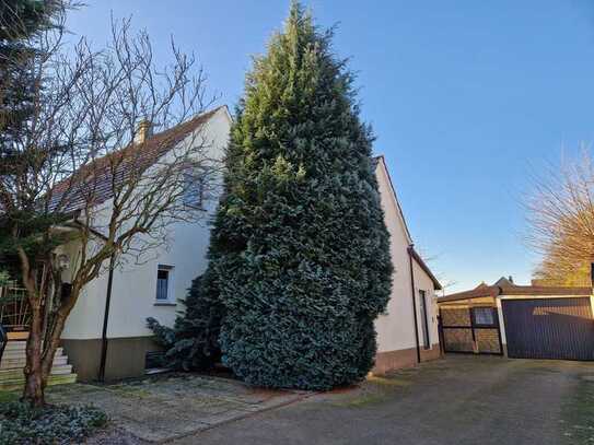 Wunderschönes Grundstück mit sanierungsbedürftigem Wohnhaus in Löhne-Mennighüffen