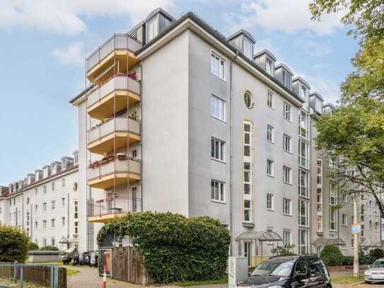 Geschmackvolle, gepflegte 2-Raum-Wohnung mit Balkon in Berlin Alt-Hohenschönhausen