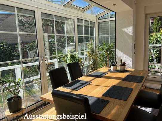 Eigene Garten-Oase von privat - modernisierte 3-Zimmer-W mit Wintergarten