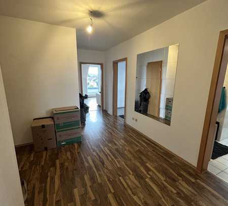 Nachmieter für schöne 3 Zimmerwohnung mit Balkon gesucht