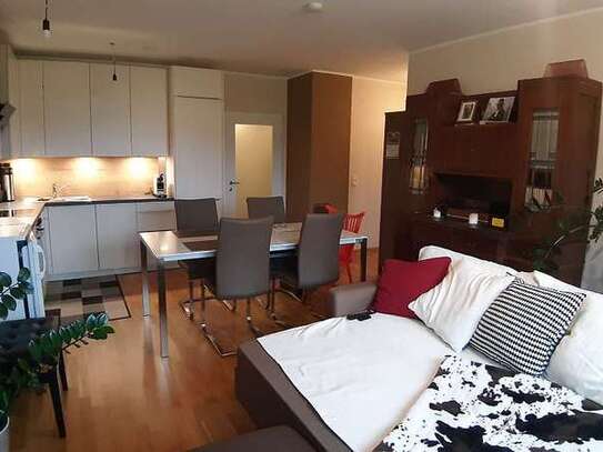 Schöne und gepflegte 1,5-Zimmer-Wohnung mit Einbauküche in Meiningen