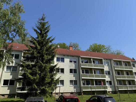 Schöne 1 Raum Wohnung im Erdgeschoss- mit Balkon