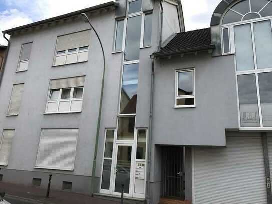Von Privat an Privat! Schöne moderne 2,5 Zimmer Wohnung in der Kernstadt von Bad Vilbel