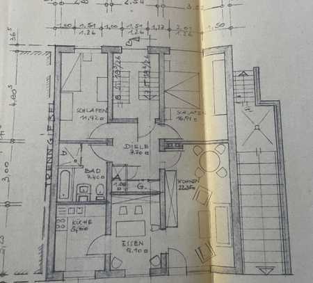 Geschmackvolle 3-Zimmer-Hochparterre-Wohnung mit gehobener Innenausstattung mit Balkon in Neuss