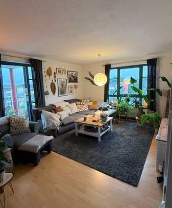 Lichtdurchflutete 2-Zimmer-Wohnung in Coburg mit Vesteblick