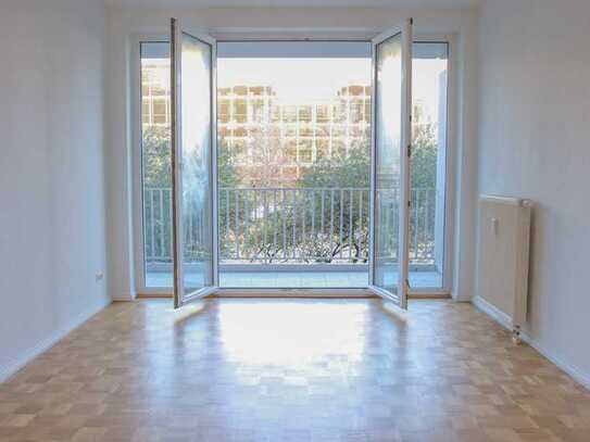 Schöne 2-Zimmer Wohnung mit Balkon und TG-Stellplatz in Gesundbrunnen