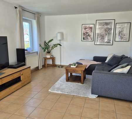 Helle, großzügige 4 Zimmerwohnung mit Balkon