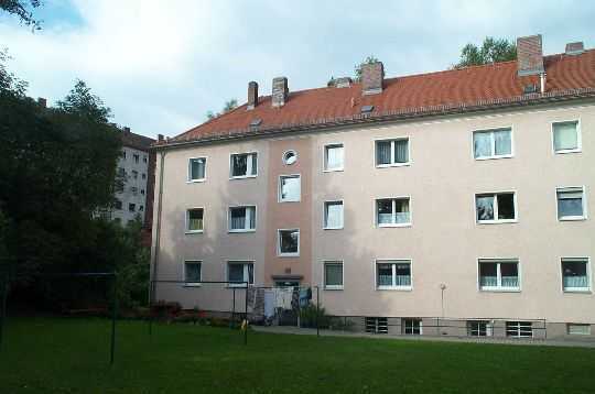 Erstbezug nach Renovierung. 4 - Zimmer Wohnung in ruhiger Stadtlage