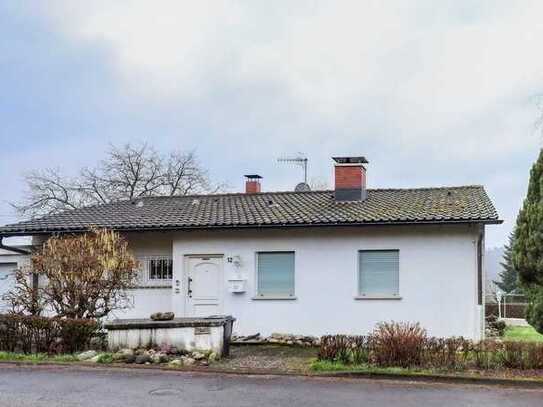 Großzügiges Einfamilienhaus "Im Hölzle" mit toller Aussicht und viel Potential.