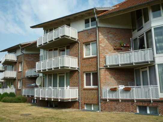 Renovierte 3-Raum-Wohnung mit Balkon und Einbauküche