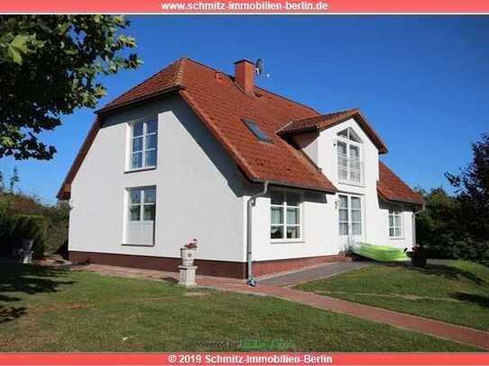 Your dream country house by the lake Your estate agent: Holger Schmitz….