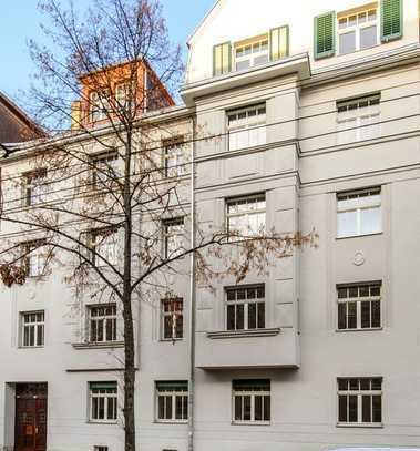 Ganz oben! + Parkett + Fußbodenheizung + Wohnküche + Balkon + Wanne & Dusche + Übernahme EBK möglich