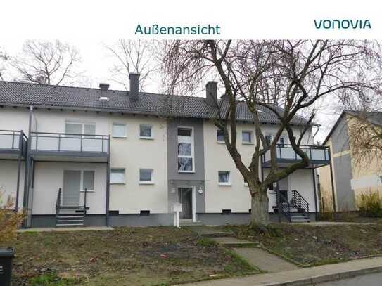 Überruhr-Holthausen: 1,5-Raum-Whg. mit großem Balkon in einem modernisierten Mehrfamilienhaus