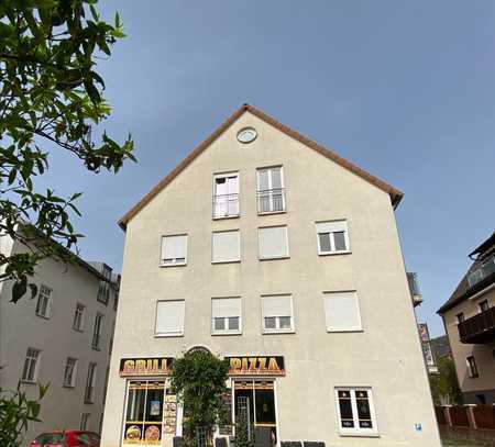 Schöne 2-Zimmer-Eigentumswohnung im Zentrum von Sonneberg - mit Stellplatz