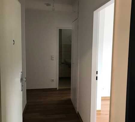 ++Schöne und helle 2-Zimmer-Wohnung im schicken Westend++