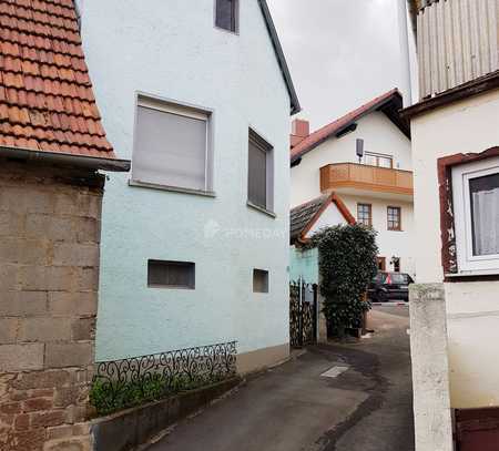 Charakteristisches EFH zum Selbstgestalten mit großer Terrasse im OT Mosbach