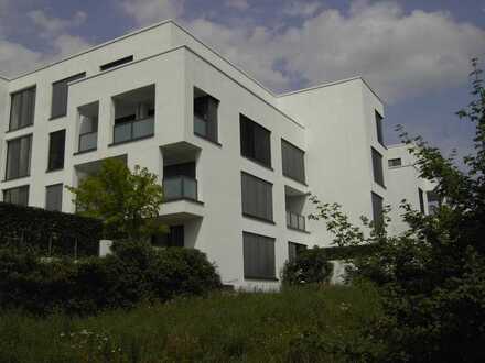 Exklusive großzügige 2-Zimmer-Wohnung im Erdgeschoß
