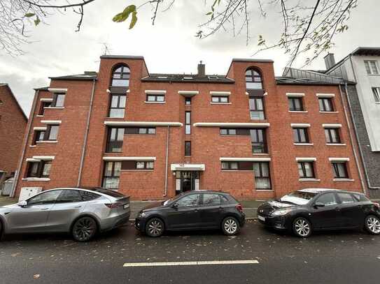 Geräumige Maisonettewohnung mit 2 Bädern und TG-Stellplatz in gepflegtem Mehrfamilienhaus