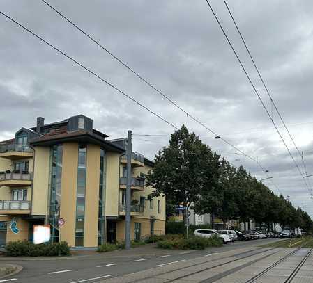 Mies-van-der-Rohe-Weg 2, 99085 Erfurt