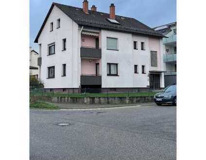 Sanierungsbedürftiges Zweifamilienhaus in Ettlingen-Spessart