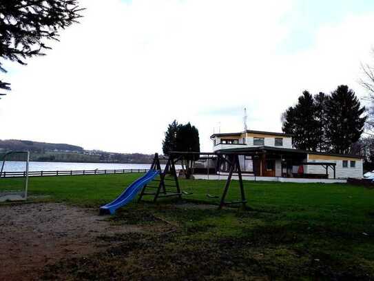 Gelände mit Bestandsgebäuden am Möhnesee