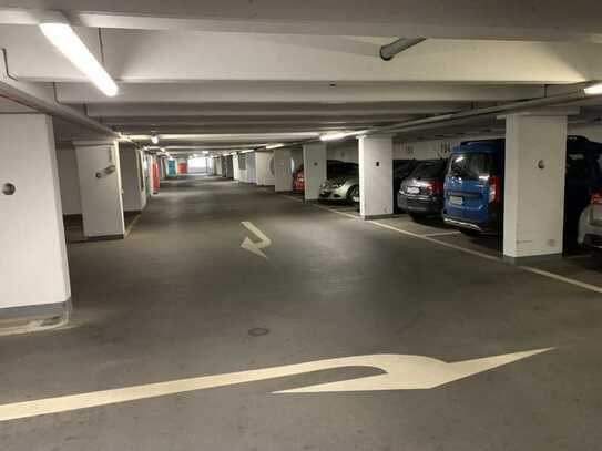 Geben Sie Ihrem Liebling ein Zuhause - Tiefgaragenstellplatz in Leipzig-Gohlis