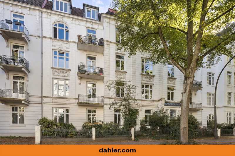 Lichtdurchfluteter Altbauklassiker mit besonderem Charme