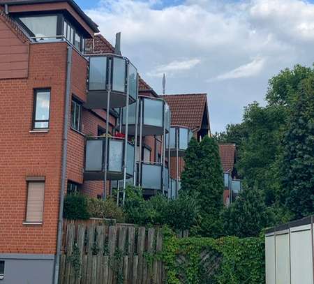 Langenhagen, Hoppegartenring, 3-Zimmer-Maisonette-Wohnung mit Balkon und EBK