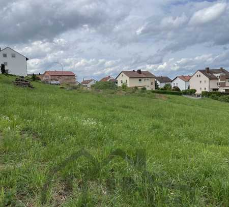 baureifes Baugrundstück in zentraler Lage in Memmelsdorf