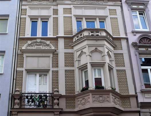 Schöne helle Altbauwohnung im Frankenberger Viertel