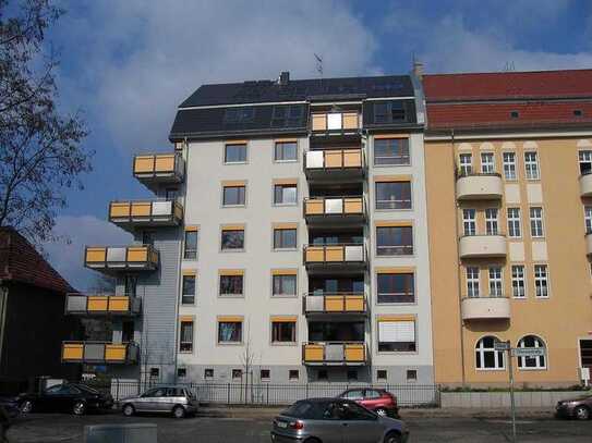 3 Zimmer-Wohnung im 3 Seen-Gebiet mit Balkon in Berlin Alt-Hohenschönhausen