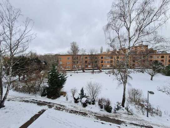 Schöne Wohnung mit Balkon*Garten zur Pacht möglich*See um die Ecke