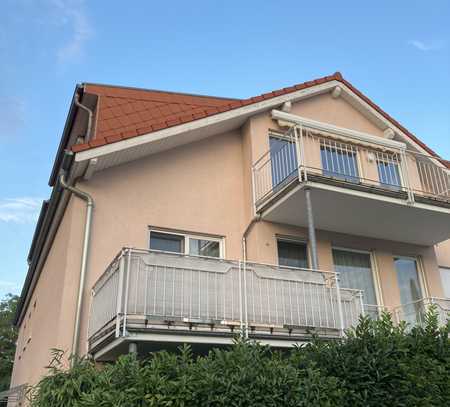 Helle und ruhige DG-Wohnung in Heidelberg-Handschuhsheim (unmittelbar am Neuenheimer Feld)
