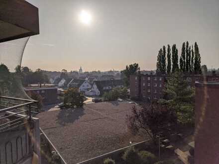 Lichtdurchflutete Wohnung mit Weitblick