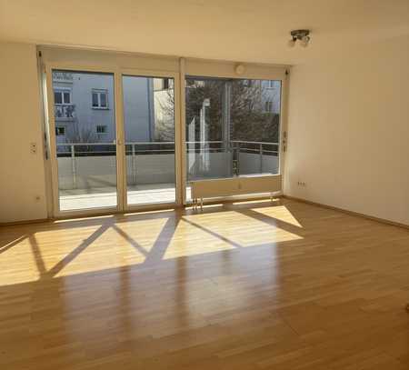 Ansprechende 3,5-Zimmer-Wohnung mit Balkon in Esslingen