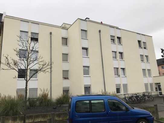 510 €, 50 m², 2 Zimmer + Duplex-TG-Stellplatz