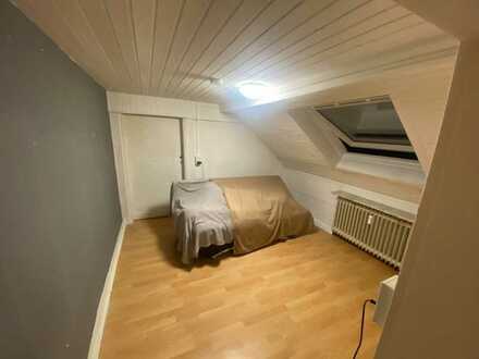 2 Zimmer Wohnung in Krefeld mit EBK