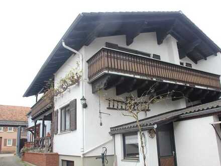 ! HAUS (DOPPELHAUS BEBAUUNG) MIT SCHÖNEM GARTEN!