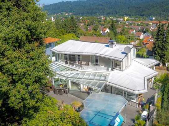 Exklusive Villa mit Panoramablick und Außenpool + ELW