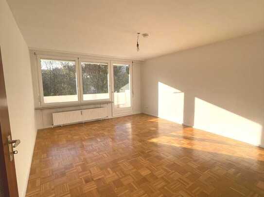 Helle 2-Zimmerwohnung mit Balkon und Tiefgaragenstellplatz