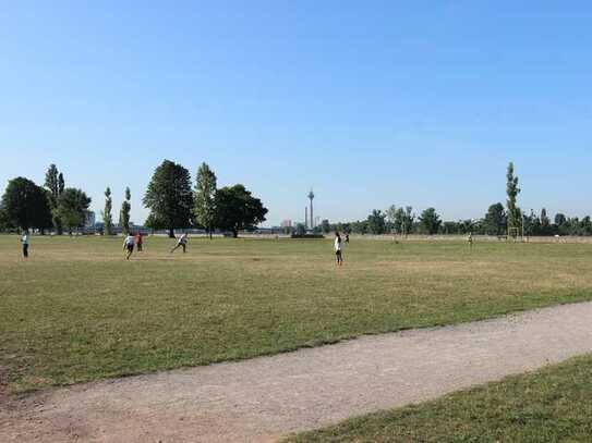 Exklusiv wohnen in absoluter Top-Lage am Rheinpark