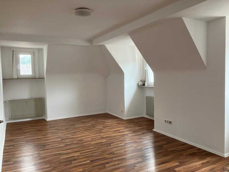                                                               3-Zimmer-Dachgeschosswohnung in Lorch                                                       in Lorch (Rheingau-Taunus-Kreis)