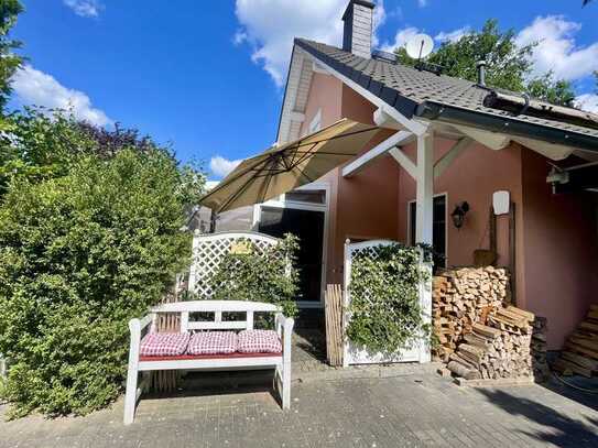 Provisionsfrei! Energiesparsames EFH Nähe Wandlitzsee mit Wintergarten und Doppelcarport