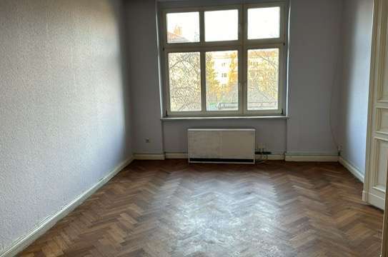 Exklusive 4-Zimmer-Wohnung mit Balkon in Berlin Reinickendorf