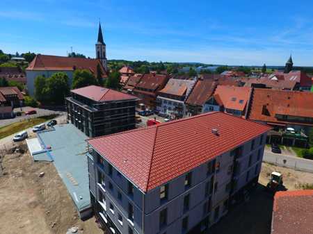 LÖFFINGEN
NEUBAU IM STADTZENTRUM
Tolle 3 (1/2)-Zimmer-
Wohnung (Nr. 1) Haus A
barrierefrei